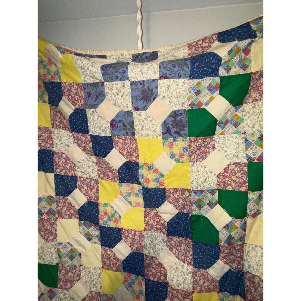 Vintage Handmade Hand stitched Patchwork Quilt Folk Art‎ Throw Blanket
